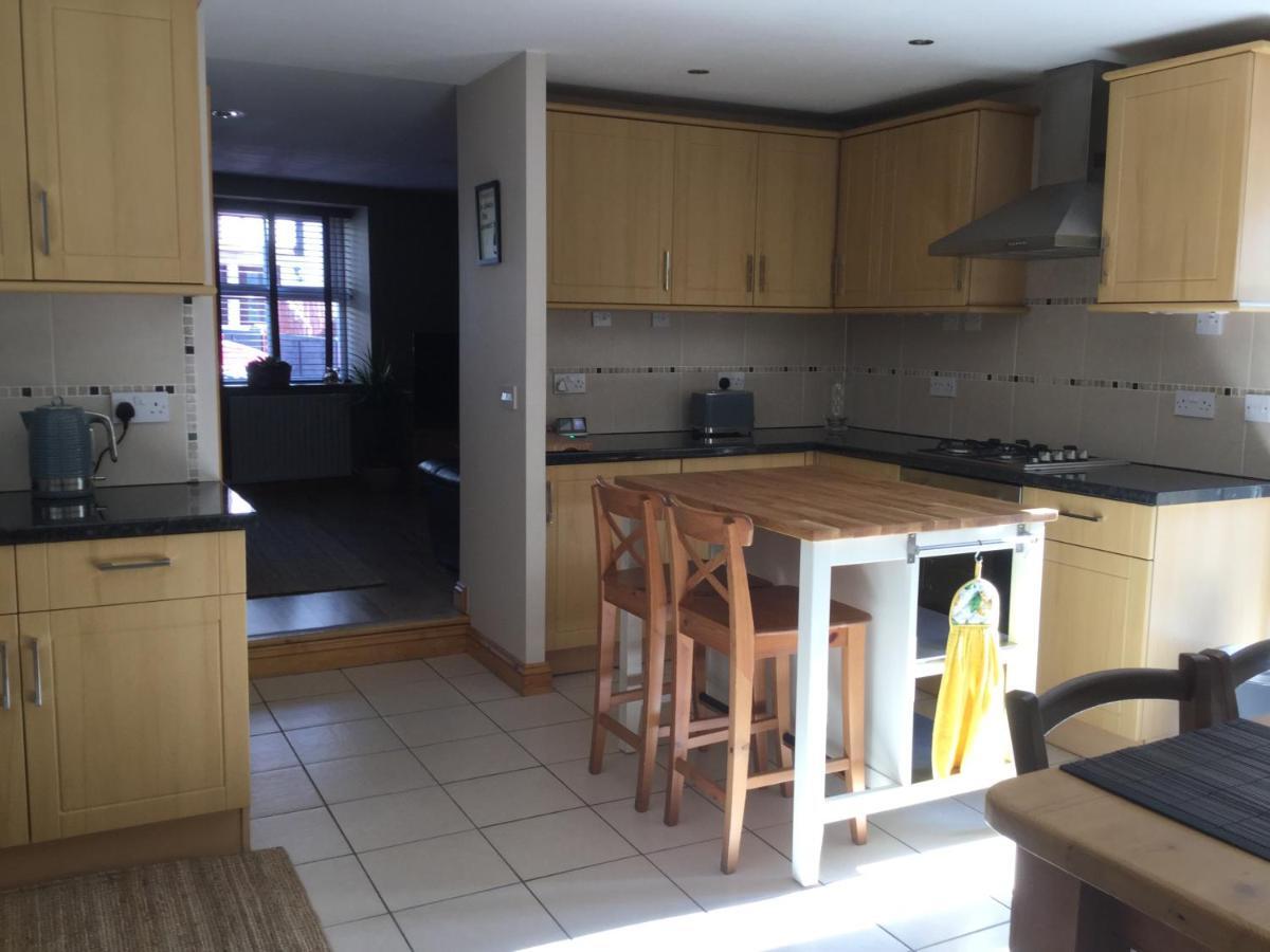 Apartmán 6 Beili Priory Abergavenny Exteriér fotografie