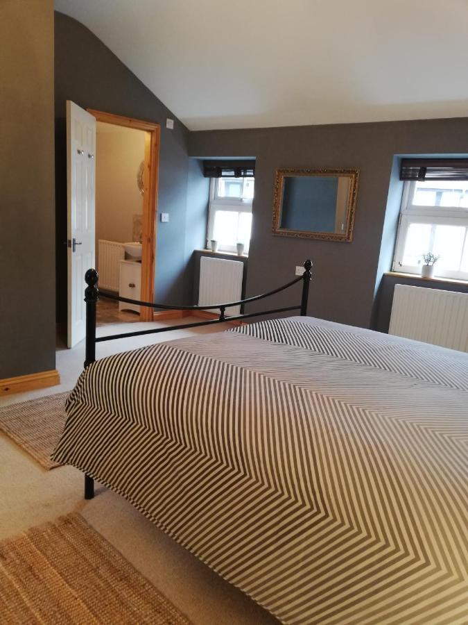 Apartmán 6 Beili Priory Abergavenny Exteriér fotografie