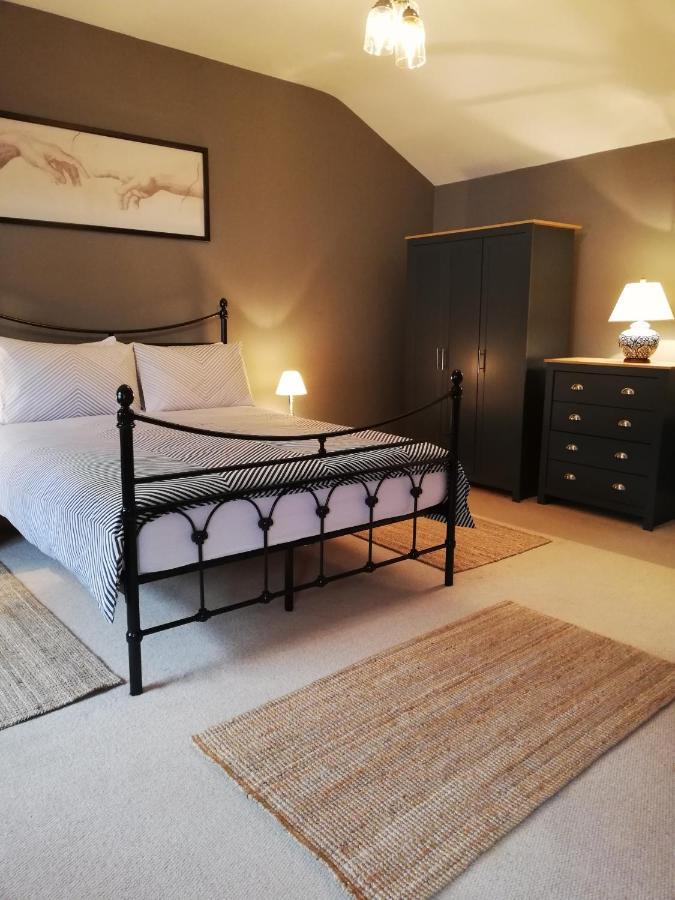 Apartmán 6 Beili Priory Abergavenny Exteriér fotografie